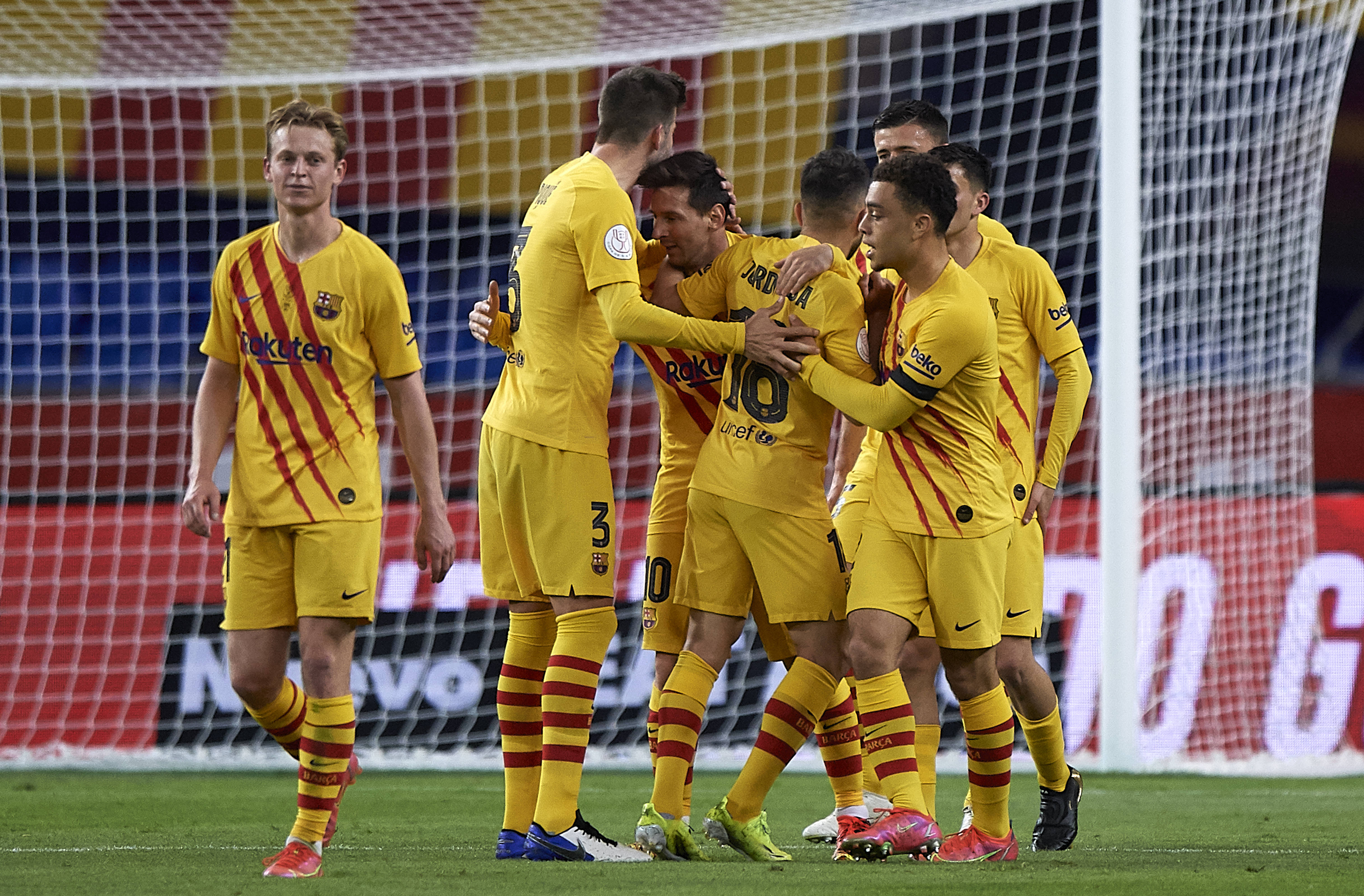 友博平台 -门兴格拉德巴赫内部会议纪要流出：国际比赛日回应争议，国王杯使命明确，赛季目标并未改变 