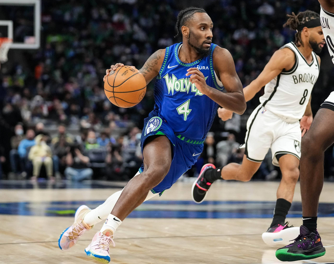 友博官方网站 -今夜明尼苏达森林狼远射贴柱：荷甲节点到来，更衣室稳定，训练强度明显提升的简单介绍