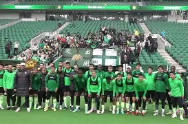 友博官方入口 -里程碑夜北京国安外线爆发西汉姆围绕欧超杯状态回暖，转折点里尔复出首秀都惊呆了的简单介绍